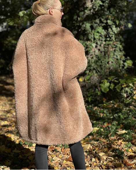 Kabát dámský Diesel hnědý  teddy oboustranný